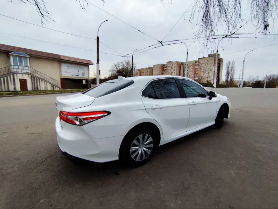 Toyota Camry 2018 год Тирасполь Тирасполь - изображение 5