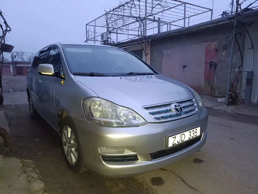 Toyota Avensis Verso 2006 год Тирасполь Тирасполь - изображение 4