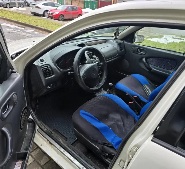 Rover 200 2000 Tiraspol Tiraspol - photo 5