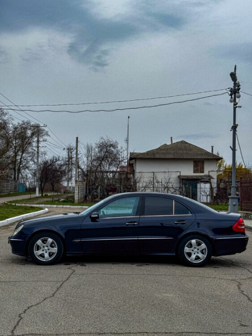 W211 3.2 дизель 5200€ Тирасполь - изображение 4