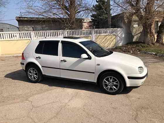 Volkswagen Golf 1998 Bender Bender