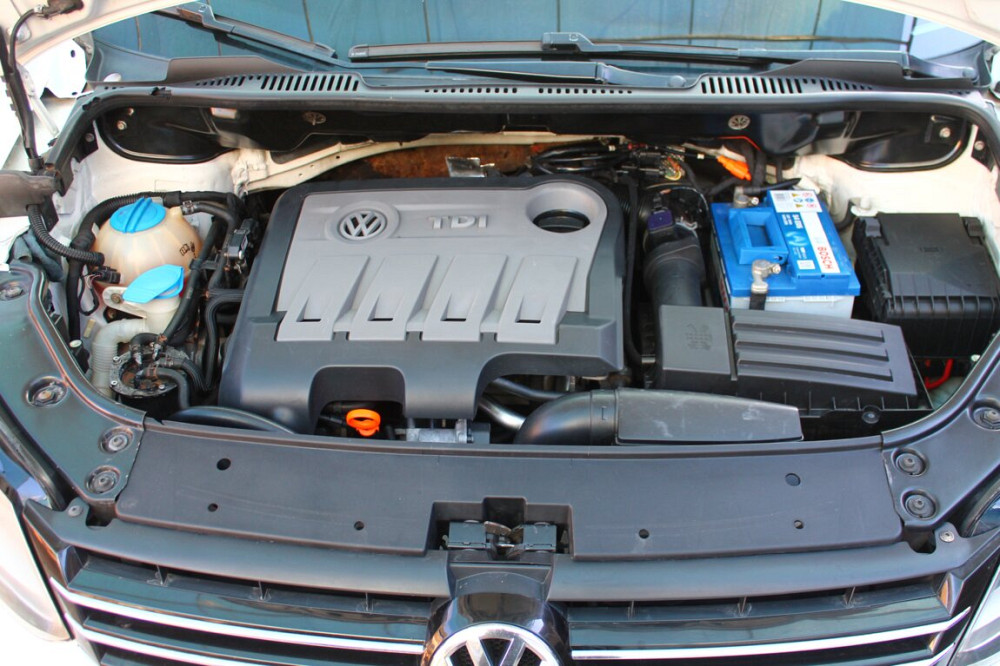 Volkswagen Touran 2011 an Tiraspol Tiraspol - fotografie 7