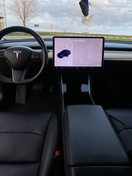 Tesla Model 3 2018 год Тирасполь Тирасполь - изображение 7