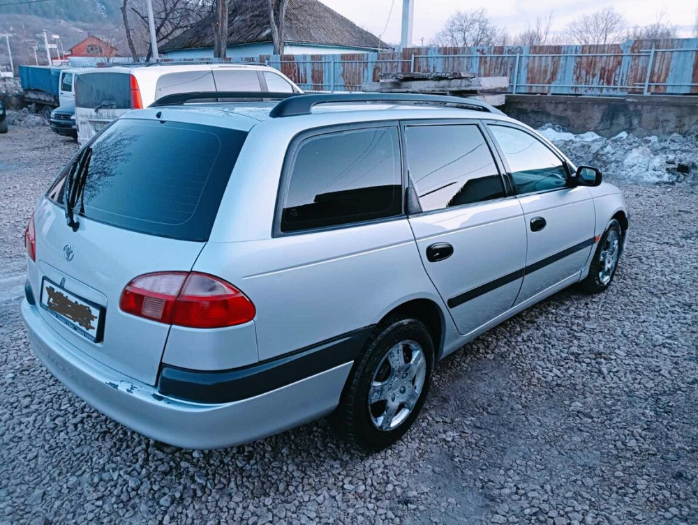 Toyota Avensis 2001 an Tiraspol Tiraspol - fotografie 3