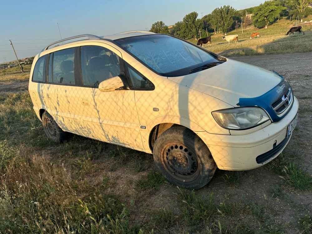 Opel Zafira 2004 Tiraspol Tiraspol - photo 8