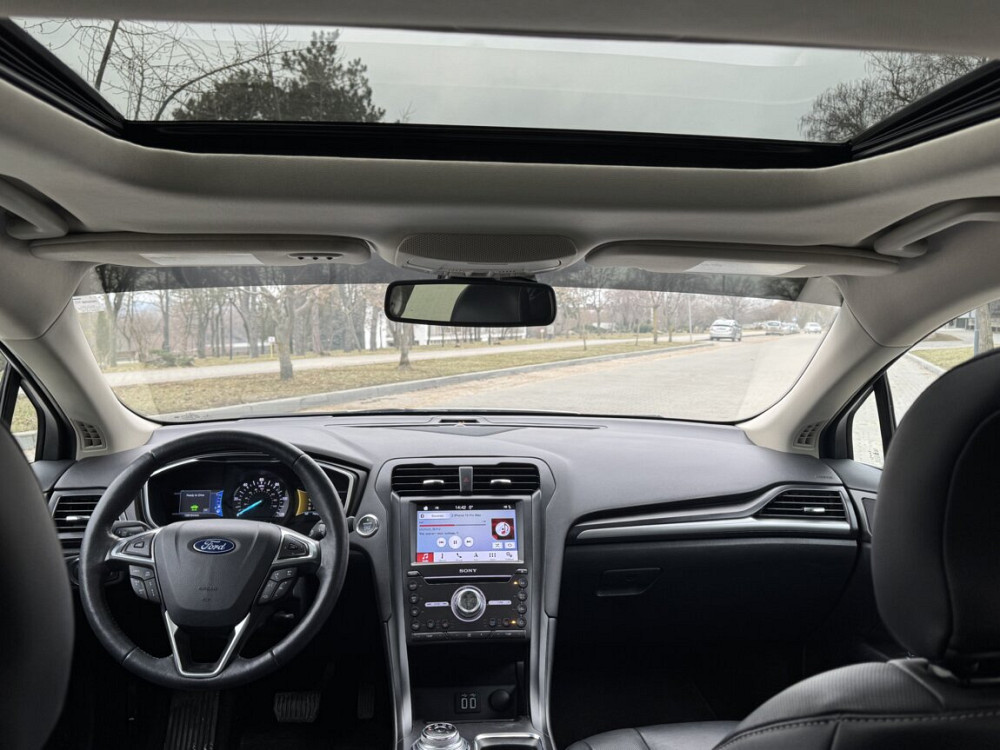 Ford Fusion 2019 an Bender Bender - fotografie 5