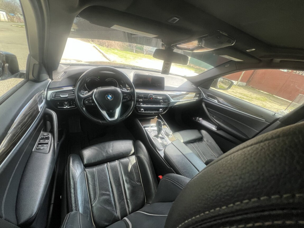 BMW seria 5 2018 an Tiraspol Tiraspol - fotografie 6