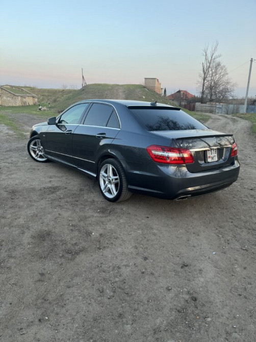 Mercedes E-Class 2012 an Tiraspol Tiraspol - fotografie 4