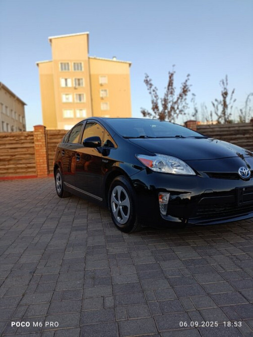 Toyota Prius 2015 год Тирасполь Тирасполь - изображение 1