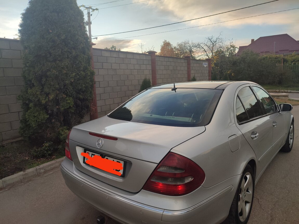 Mercedes E-Class 2003 an Tiraspol Tiraspol - fotografie 4
