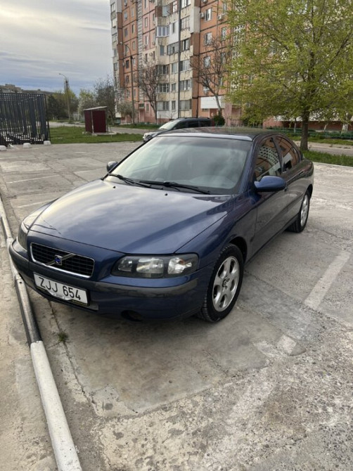 Volvo S60 2002 an Tiraspol Tiraspol - fotografie 2