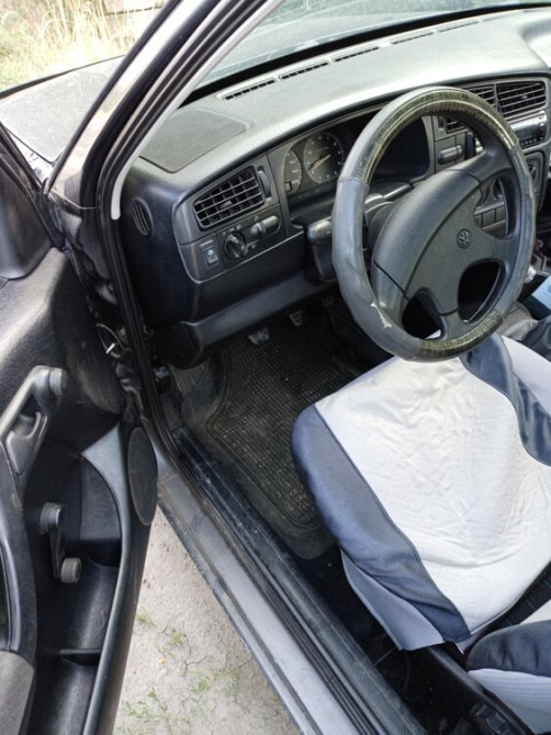 Volkswagen Golf 1993 год Тирасполь Тирасполь - изображение 1