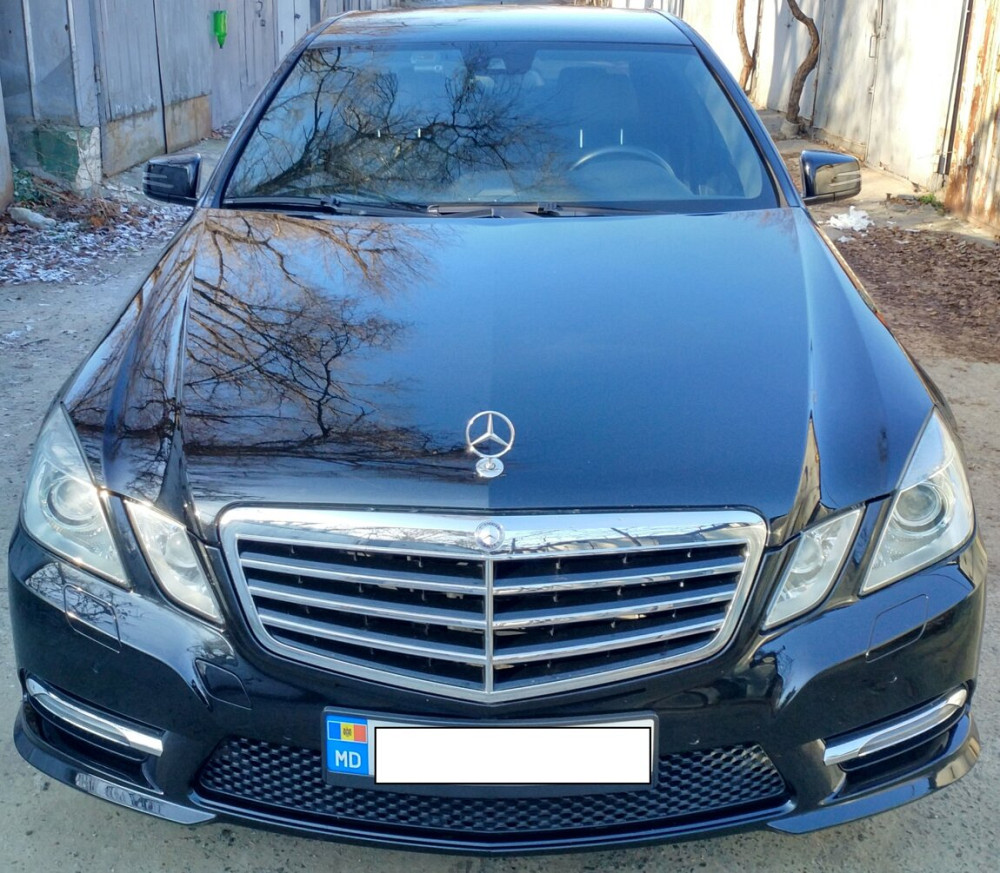 Mercedes E-Class 2013 an Chişinău Chişinău - fotografie 4