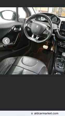 2018 год Автомат. Peugeot торг! Тирасполь