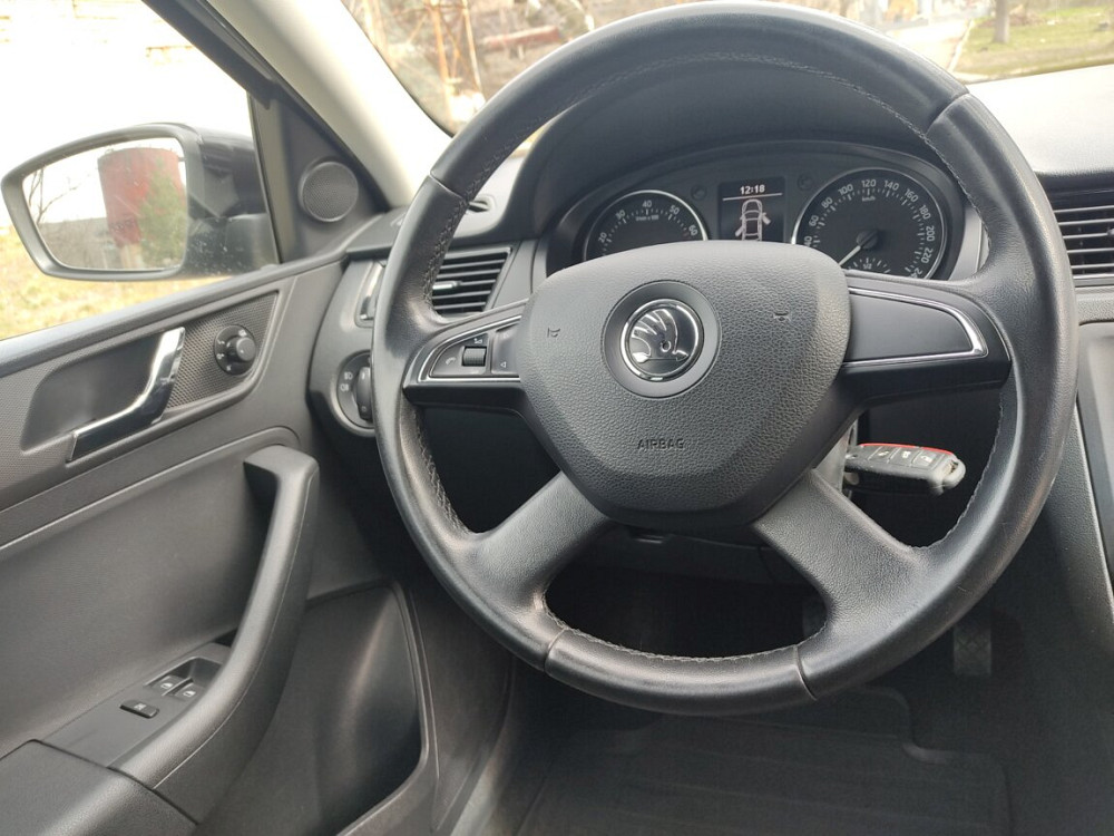 Skoda Rapid 2013 год Кишинёв Кишинёв - изображение 10