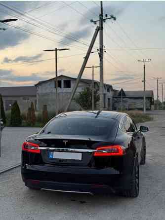 Tesla Model S 2024 an Tiraspol Tiraspol