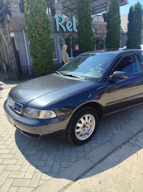 Audi A4 1997 an Tiraspol Tiraspol - fotografie 1