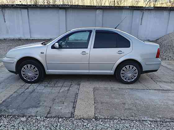 Volkswagen Bora 2000 an Bender Bender