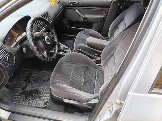 Volkswagen Bora 2000 an Bender Bender