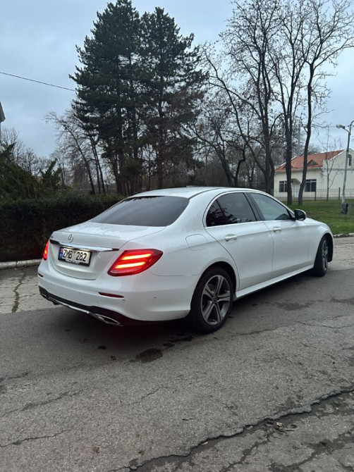Mercedes E-Class 2017 an Tiraspol Tiraspol - fotografie 3