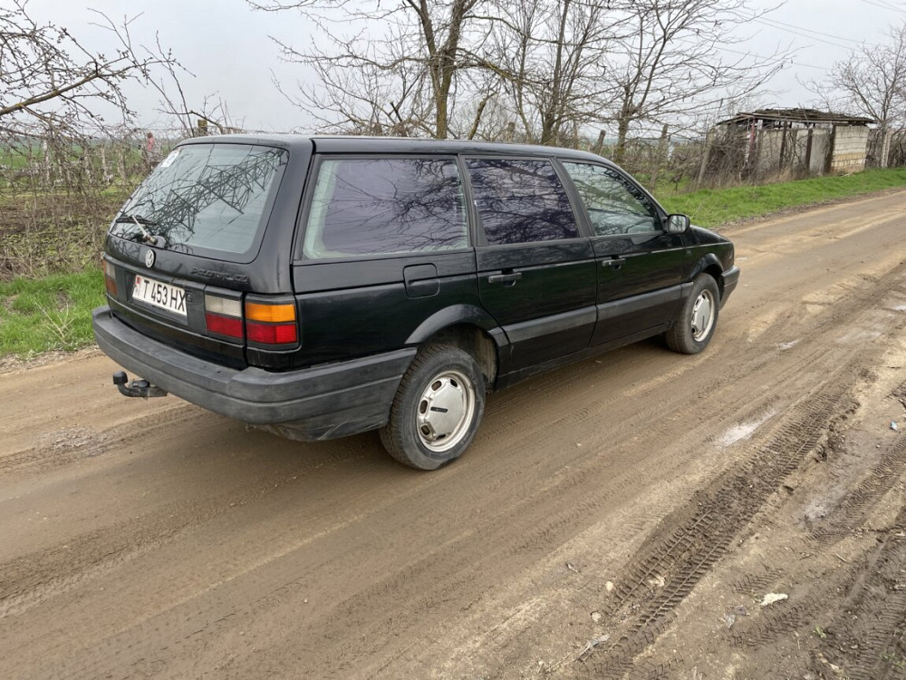 Volkswagen Passat 1989 год Тирасполь Тирасполь - изображение 1