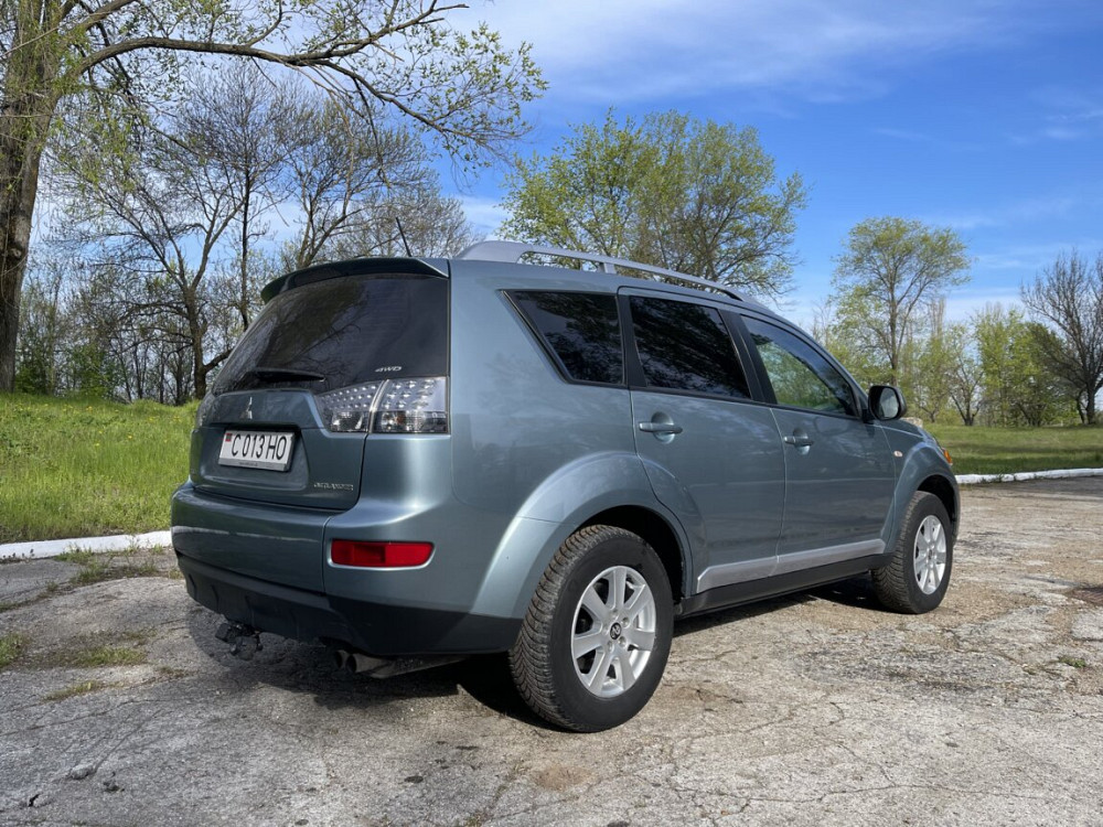 Mitsubishi Outlander 2007 год Тирасполь Тирасполь - изображение 2