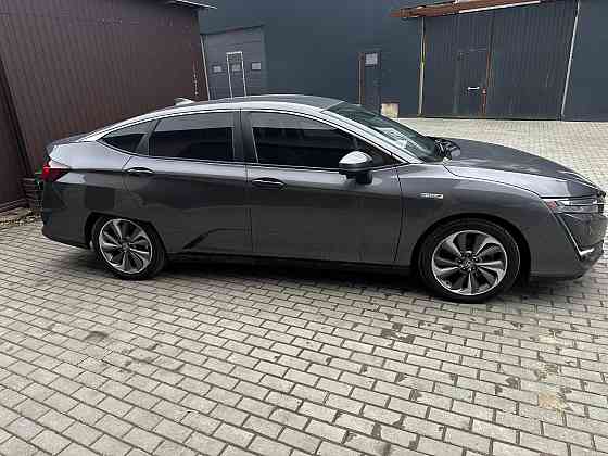 Honda Clarity Кишинёв