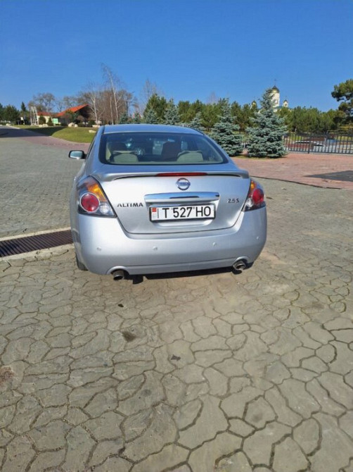 Nissan Altima 2008 an Bender Bender - fotografie 2