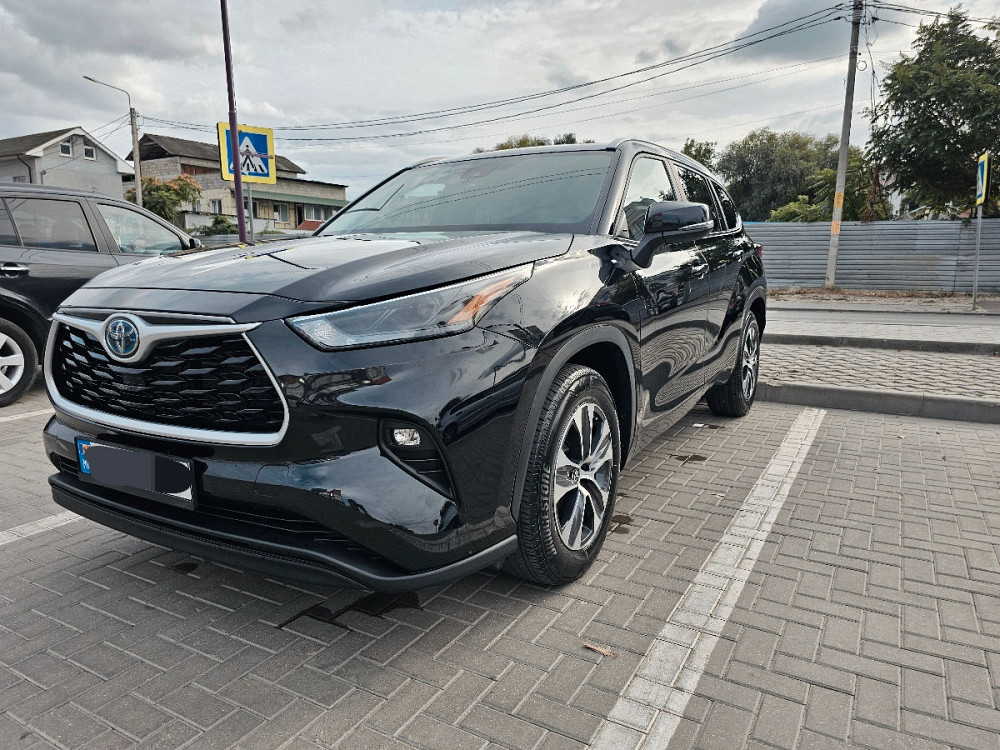 Toyota Highlander 2022 год Кишинёв Кишинёв - изображение 3