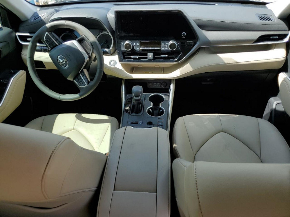 Toyota Highlander 2022 год Кишинёв Кишинёв - изображение 8