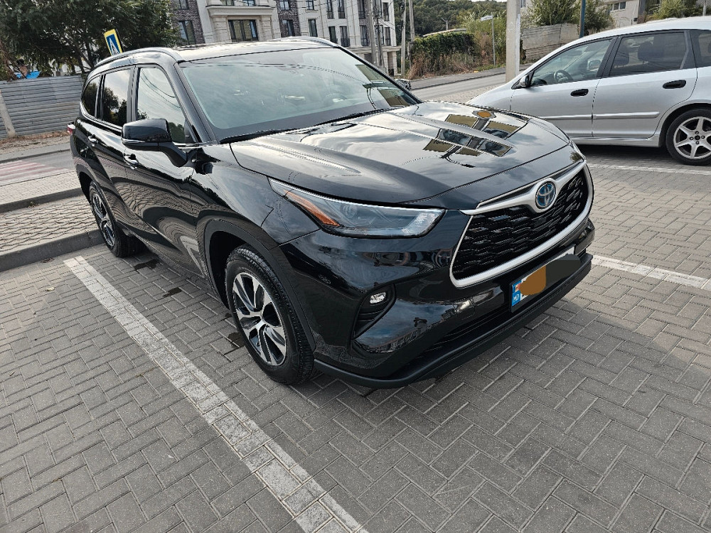 Toyota Highlander 2022 год Кишинёв Кишинёв - изображение 2
