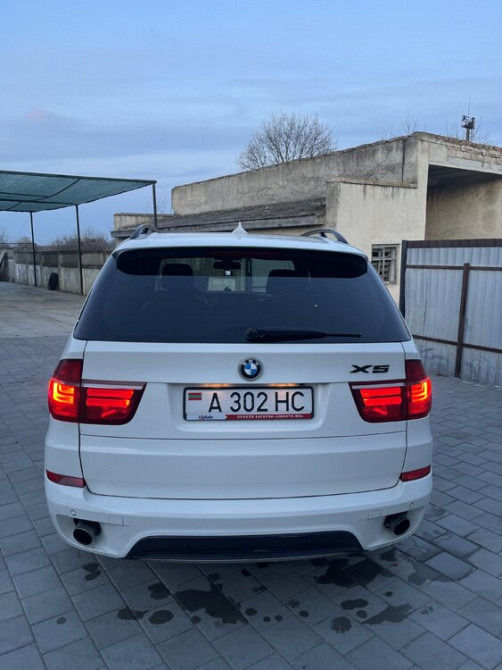 BMW X5 2011 an Bender Bender - fotografie 7