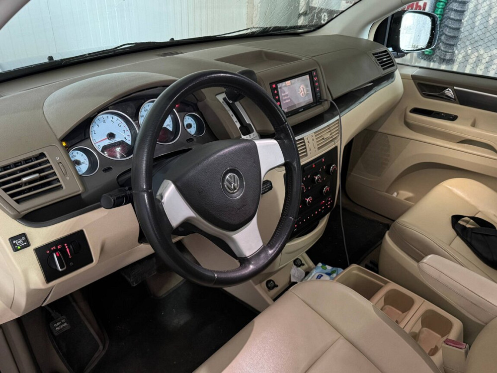 Volkswagen Touran 2011 год Слободзея Слободзея - изображение 6