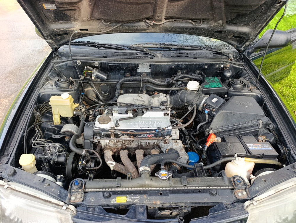 Mitsubishi Carisma 1998 год Бендеры Бендеры - изображение 7