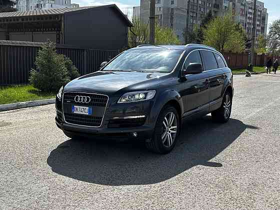 Audi Q7 Тирасполь