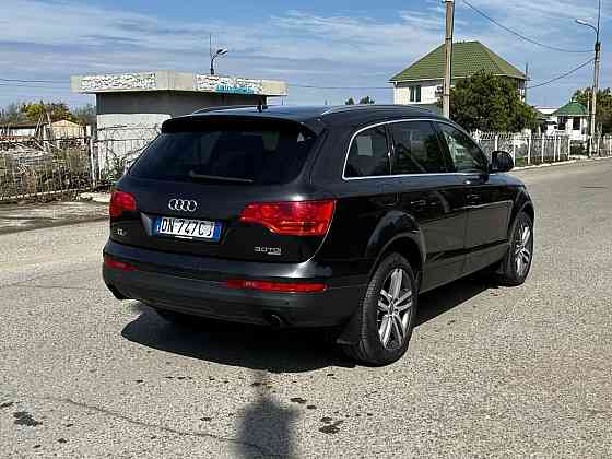 Audi Q7 Тирасполь