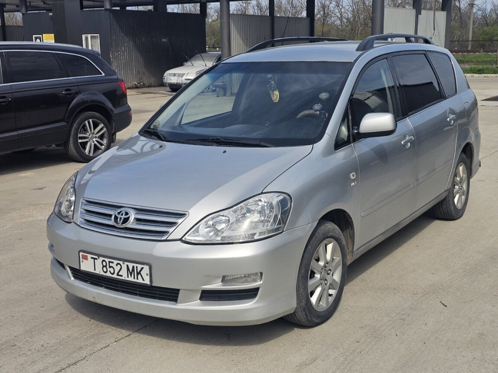 Toyota Avensis Verso 2004 год Тирасполь Тирасполь - изображение 1