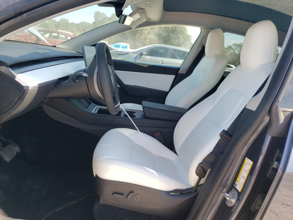 Tesla Model Y 2022 год Кишинёв Кишинёв - изображение 7