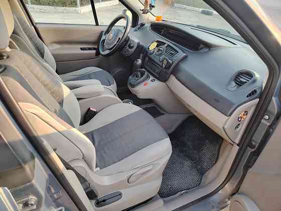 Renault Scenic 2006 an Bender Bender