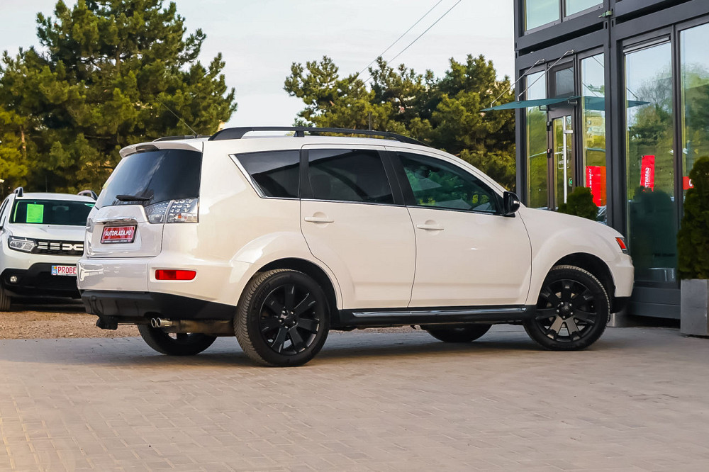 Mitsubishi Outlander 2012 год Кишинёв Кишинёв - изображение 2