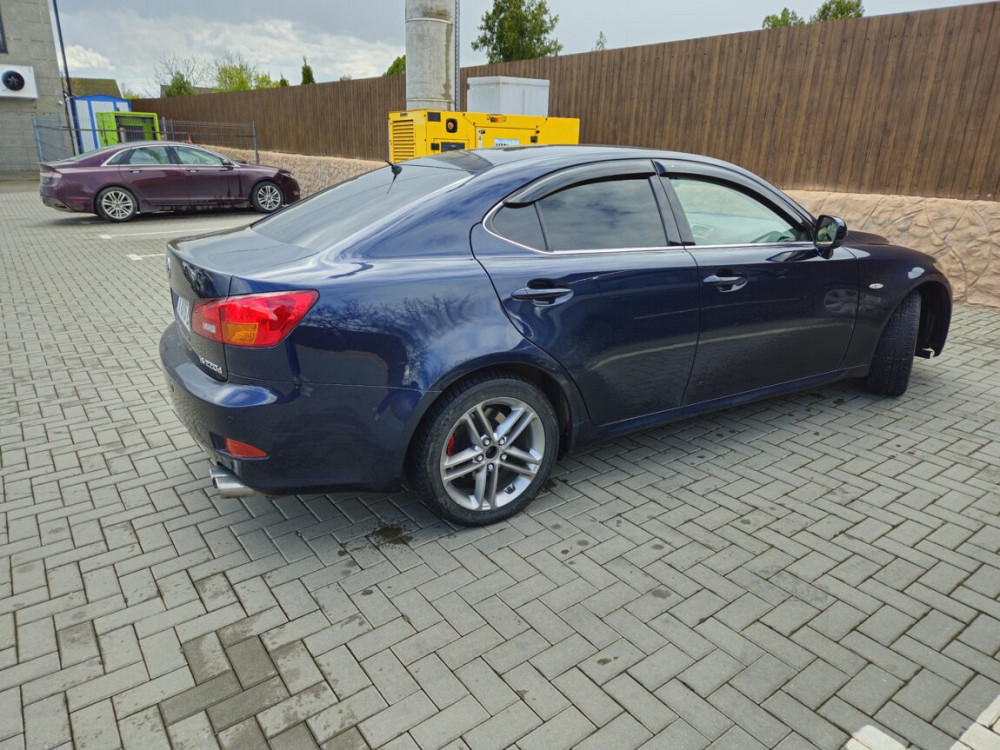 Lexus IS 2007 an Bender Bender - fotografie 6