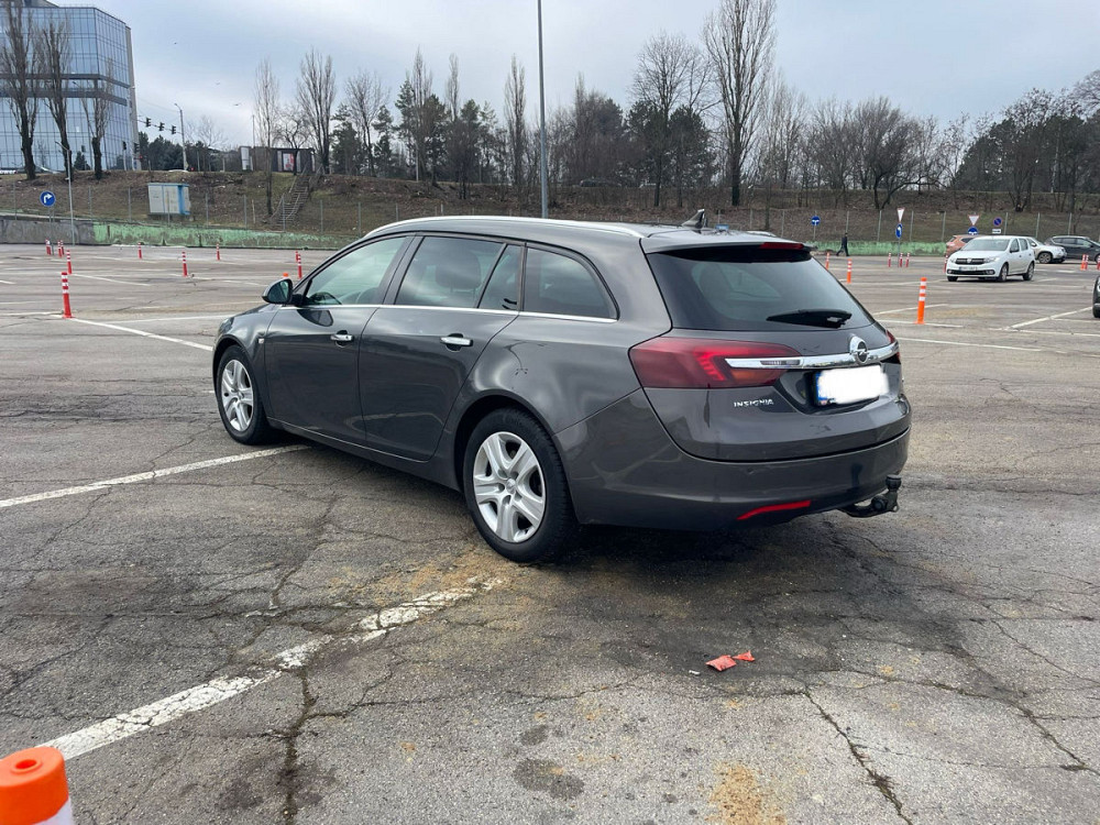 Opel Insignia 2014 an Chişinău Chişinău - fotografie 2