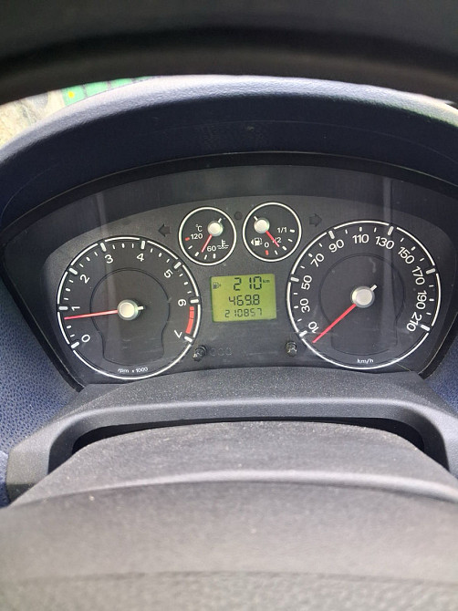 Ford Fiesta 2006 год Кишинёв Кишинёв - изображение 8