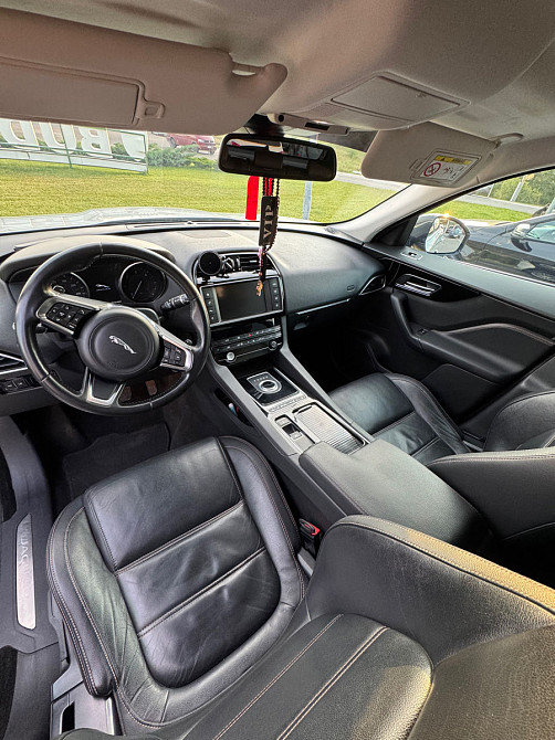 Jaguar F-Pace 2017 an Chişinău Chişinău - fotografie 6