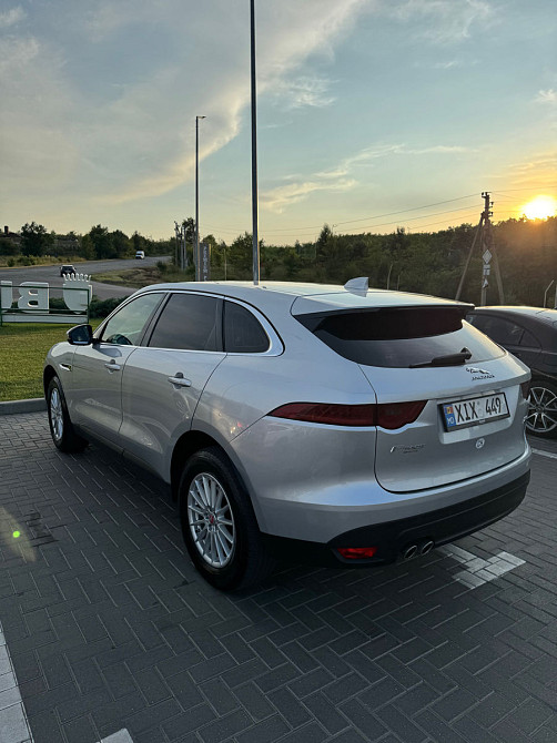 Jaguar F-Pace 2017 an Chişinău Chişinău - fotografie 4