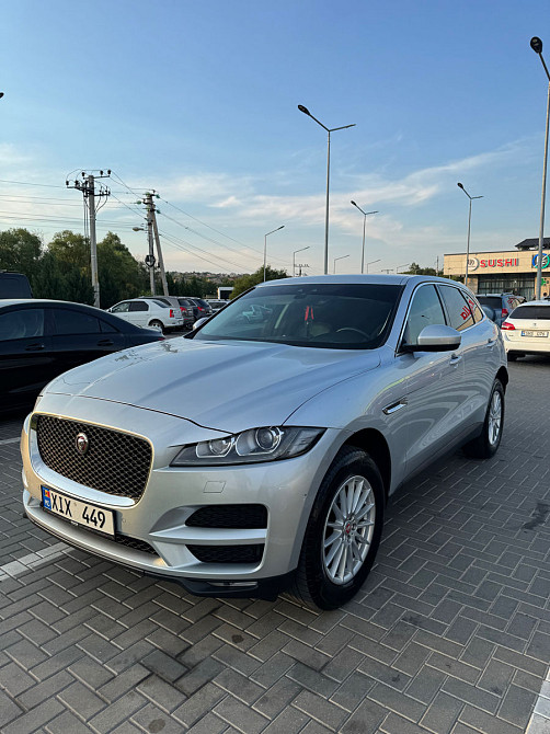 Jaguar F-Pace 2017 an Chişinău Chişinău - fotografie 3