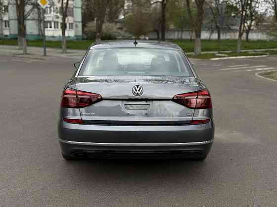 Volkswagen Passat 2017 год Бендеры Бендеры