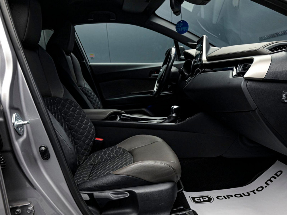 Toyota C-HR 2020 an Chişinău Chişinău - fotografie 6