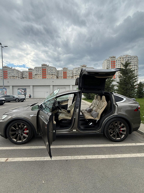 Tesla Model X 2016 год Кишинёв Кишинёв - изображение 3