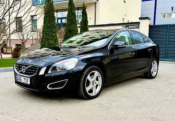Volvo S60 2012 год Кишинёв Кишинёв
